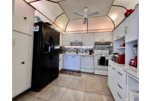 303 Wellington C, West Palm Beach, FL 33417 - MLS#R11142974