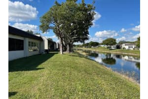 109 Lake Susan Drive, West Palm Beach, FL 33411 - MLS#R11143000