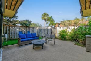 110 N Delaware Boulevard 9b, Jupiter, FL 33458 - MLS#R11143012