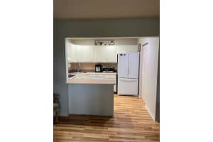 312 Knotty Pine Circle B2, Greenacres, Fl 33463, Greenacres