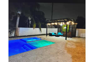 124 Davis Road, Palm Springs, FL 33461 - MLS#R11143019