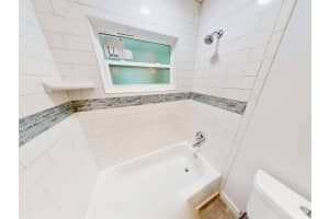 659 4th Place SW, Vero Beach, FL 32962 Sold 12/19/25
