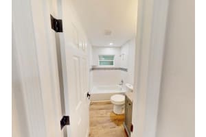 659 4th Place SW, Vero Beach, FL 32962 - MLS#R11143043