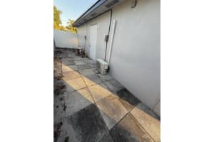 726 S 11th Street, Lantana, FL 33462 - MLS#R11143057