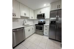 728 Normandy Lane P, Delray Beach