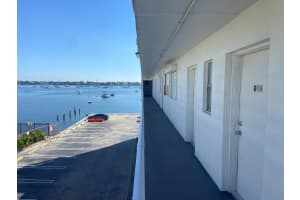 4500 N Flagler Drive B16, West Palm Beach, FL 33407 - MLS#R11143071