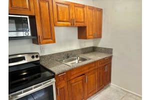 4732 SW 33 Avenue 102, Fort Lauderdale, FL 33312 - MLS#R11143088