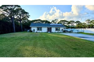 5211 Silver Oak Drive, Fort Pierce, FL 34982 - MLS#R11143111