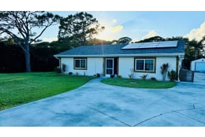 5211 Silver Oak Drive, Fort Pierce, FL 34982 - MLS#R11143111