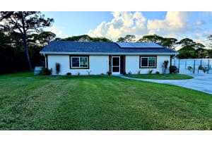5211 Silver Oak Drive, Fort Pierce, FL 34982 - MLS#R11143111