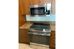 450 Federal Highway, Boynton Beach, FL 33435 - MLS#R11143117