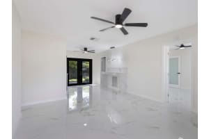 992 Mohican Boulevard, Jupiter, FL 33458 - MLS#R11143139