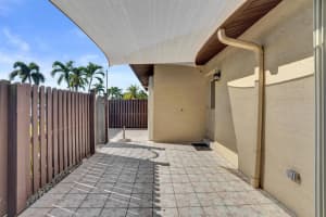 630 Sea Pine Way J, Greenacres, FL 33415 - MLS#R11143172