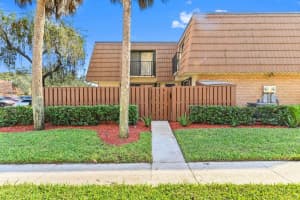 146 Heritage Way, West Palm Beach, FL 33407 - MLS#R11143240