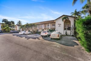 23490 Lyons Road 605, Boca Raton, FL 33428 - MLS#R11143252