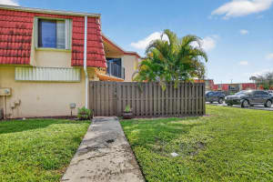 23018 Oxford Place, Boca Raton, FL 33433 - MLS#R11143272