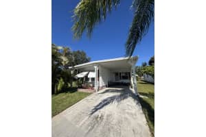 4 Cozumel Lane Lane, Port Saint Lucie, FL 34952 Sold 12/05/25