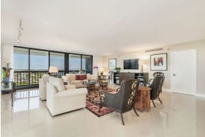 2480 Presidential Way 1901 West Palm Beach, FL 33401 - Off Market