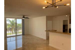 651 Okeechobee Boulevard 409, West Palm Beach, FL 33401 - MLS#R11143316