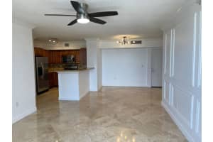 651 Okeechobee Boulevard 409, West Palm Beach, FL 33401 - MLS#R11143316