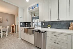 812 SW 5th Avenue, Boynton Beach, FL 33426 - MLS#R11143348