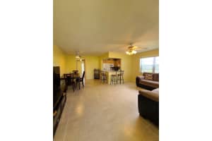 133 Camden F, West Palm Beach