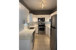 1133 Colonial Palms Way 1133, Palm Springs, FL 33406 - MLS#R11143386