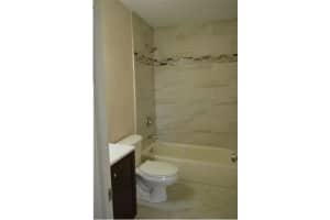 6800 22nd Way, Fort Lauderdale, FL 33308 - MLS#R11143465