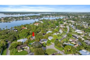 227 W Riverside Dr, Jupiter, FL 33469, Sold 11/25/25