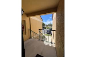 899 Riverside Drive, Coral Springs, FL 33071 - MLS#R11143488