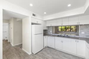 6670 Villa Sonrisa Drive 221, Boca Raton, FL 33433 - MLS#R11143494