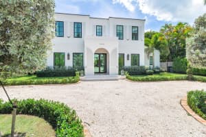 302 Lakewood Road, West Palm Beach, FL 33405 - MLS#R11143511