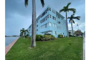 2772 NE 30th Avenue 6c, Lighthouse Point, FL 33064 - MLS#R11143515