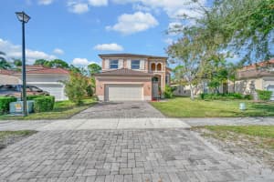 5557 Spanish River Road, Fort Pierce, FL 34951 - MLS#R11143532
