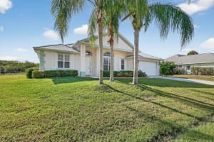 3075 73rd Place, Vero Beach, FL 32967 - MLS#R11143534