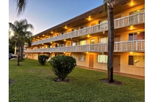 600 Village Green Court 203, Palm Springs, Fl 33461, Palm Springs