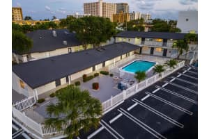 1020 N Riverside Drive 2, Pompano Beach, FL 33062 - MLS#R11143557