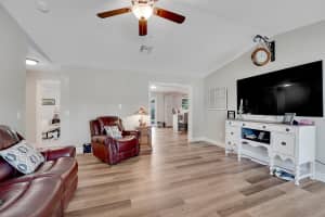 3004 SE Bamboo Street, Stuart, FL 34997 - MLS#R11143569