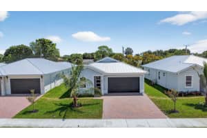 609 N Loxahatchee Drive, Jupiter, FL 33458 Sold 12/15/25