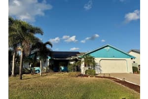 933 Streamlet Avenue, Port Saint Lucie, FL 34983 - MLS#R11143581