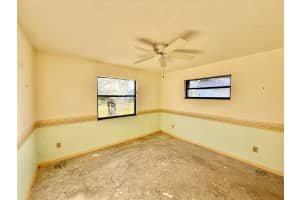 933 SE Streamlet Avenue, Port Saint Lucie, FL 34983 - MLS#R11143581