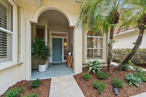 231 Tall Oaks Circle, Palm Beach Gardens, FL 33410 - MLS#R11143588