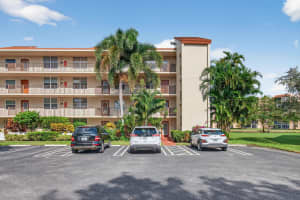 26 Abbey Lane, Delray Beach, FL 33446 - MLS#R11143620