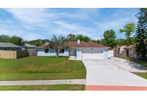 2350 Fallon Boulevard NE, Palm Bay, FL 32907 - MLS#R11143687