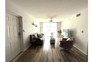 713 Villa Circle, Boynton Beach, FL 33435 - MLS#R11143701