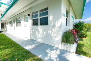 865 SE 20th Avenue 1, Deerfield Beach, FL 33441 - MLS#R11143779