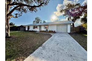 1722 SE Biddle Lane, Port Saint Lucie, FL 34983 - MLS#R11143790