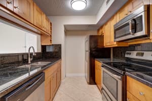 103 Yacht Club Way 106, Hypoluxo, FL 33462 - MLS#R11143795