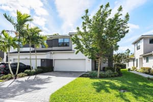 8710 Corvus Drive, Lake Worth