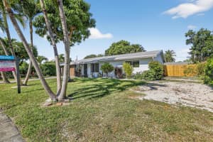 161 SE 27th Place, Boynton Beach, FL 33435 Sold 12/30/25